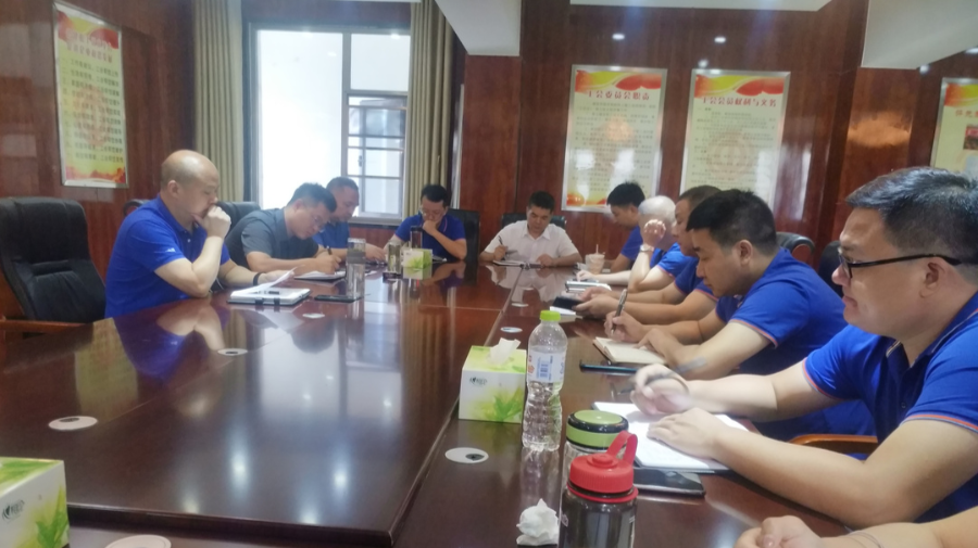 3入选鲁南销售分公司聚会2.jpg